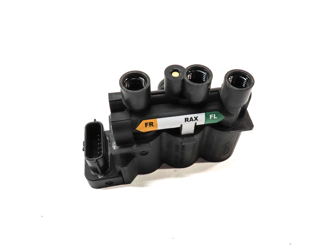 Thumbnail 4: 2014 LAND RANGE ROVER (L405) AIR RIDE SUSPENSION LEVELING CONTROL VALVE BLOCK