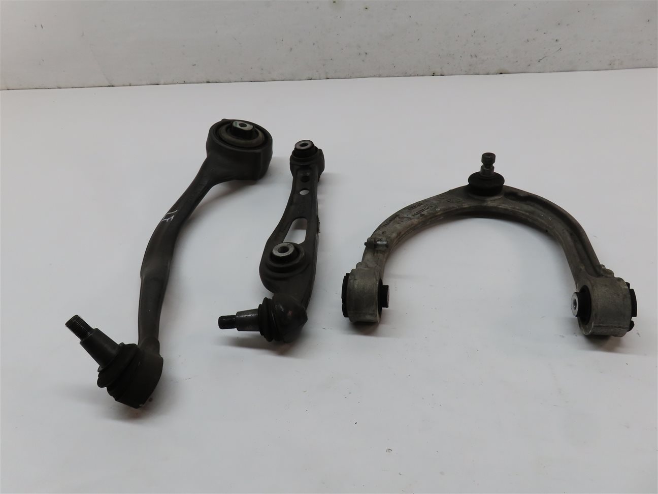 Thumbnail 2: 2013-2019 RANGE ROVER (L405) FRONT LEFT DRIVER CONTROL ARM SET