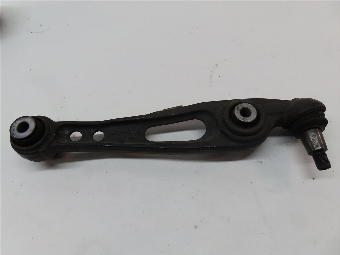Thumbnail 6: 2013-2019 RANGE ROVER (L405) FRONT LEFT DRIVER CONTROL ARM SET