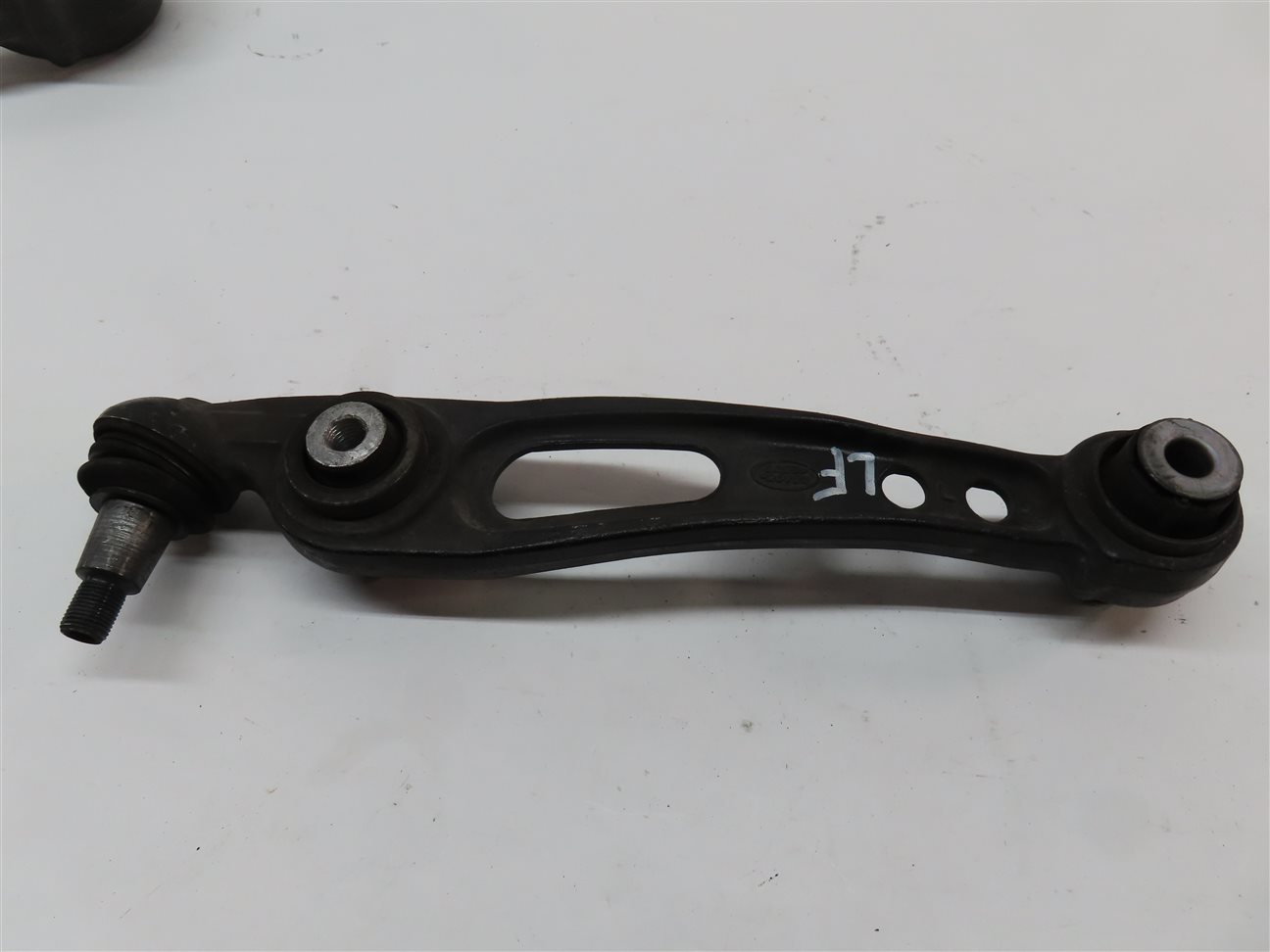 Thumbnail 7: 2013-2019 RANGE ROVER (L405) FRONT LEFT DRIVER CONTROL ARM SET