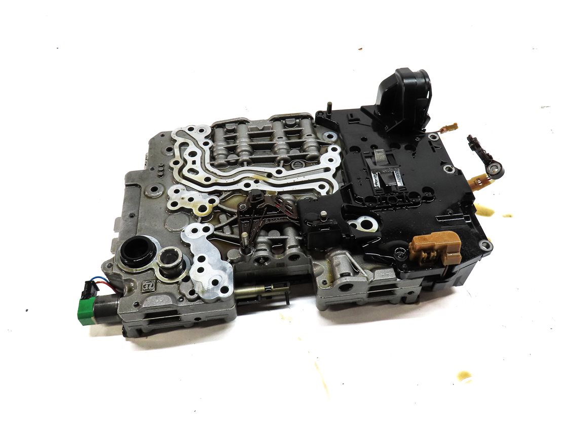 Thumbnail 1: 2013-2016 RANGE ROVER SPORT (L494) SUPERCHARGED VALVE BODY (AUTO START STOP)