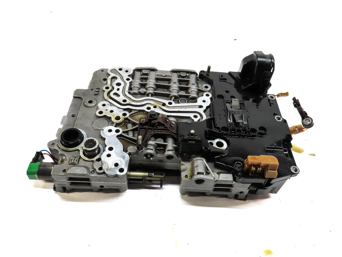 Thumbnail 2: 2013-2016 RANGE ROVER SPORT (L494) SUPERCHARGED VALVE BODY (AUTO START STOP)