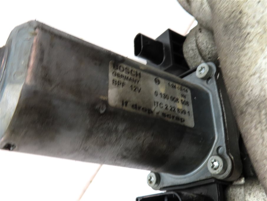 Thumbnail 8: 14-16 LR4 RANGE ROVER SPORT (L405 L494) FRONT TRANSFER CASE ASSEMBLY w/ MOTOR