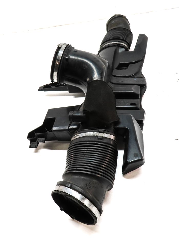 Thumbnail 4: 2014 LAND RANGE ROVER (L405) 5.0L SUPER ENGINE AIR INTAKE RESONATOR PIPE HOSE