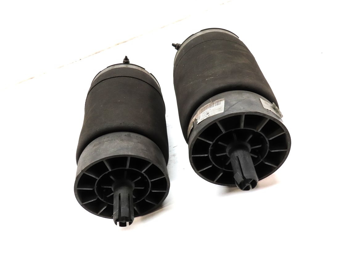 Thumbnail 3: 2013-2019 RANGE ROVER (L405) LEFT & RIGHT REAR AIR SUSPENSION AIR SPRING SET-2
