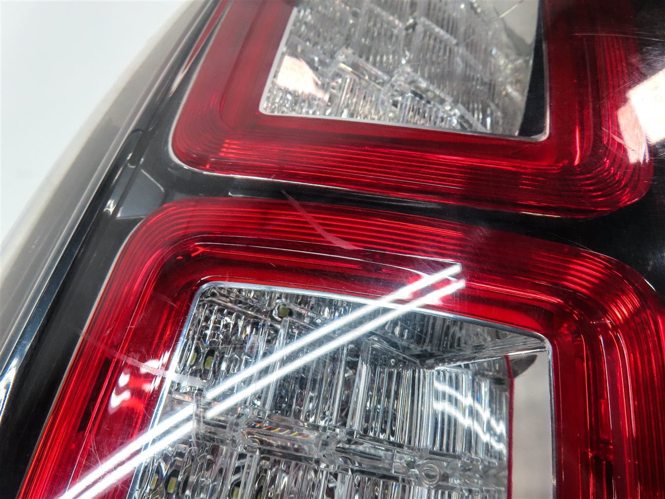 Thumbnail 10: 2013-2017 RANGE ROVER (L405) REAR LEFT DRIVER LED TAILLIGHT BRAKE LIGHT LAMP
