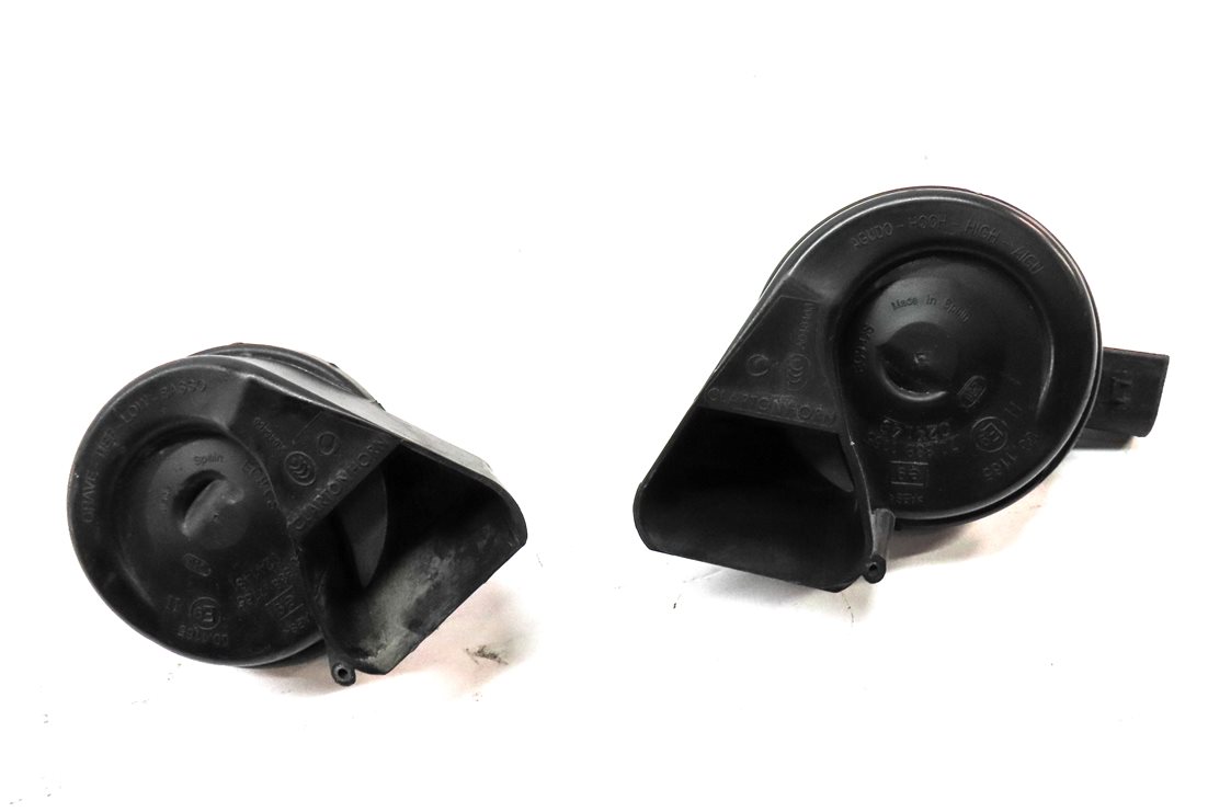 Thumbnail 3: 2008-2017 AUDI A4 A5 S4 S5 Q5 (B8 8K 8R 8T) HIGH & LOW TONE SAFETY HORN SET