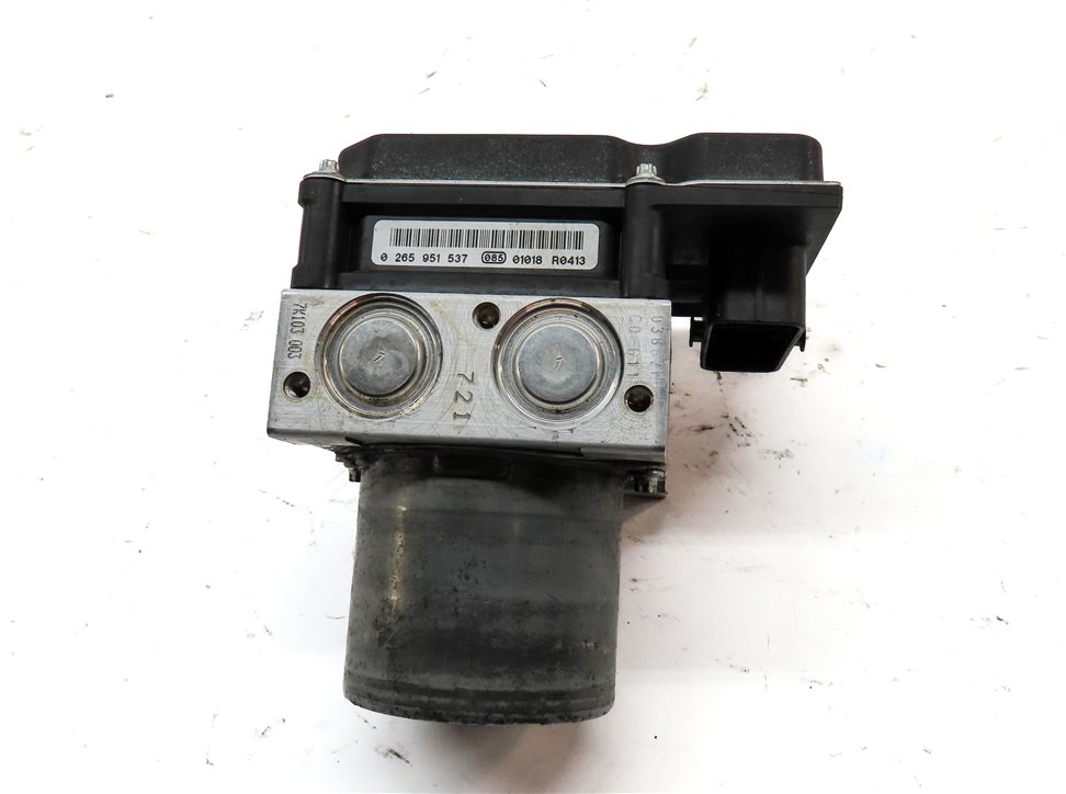 Thumbnail 4: AUDI - 2009 A4 SEDAN WAGON / 10-12 A5 CONVERTIBLE (B8 8K 8T) FWD ABS BRAKE PUMP