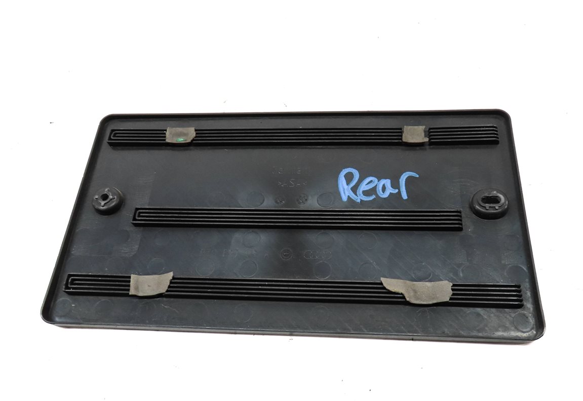 Thumbnail 5: 11 AUDI A5 CONVERTIBLE B8 8T REAR TRUNK HATCH LID LICENSE PLATE MOUNT BRACKET