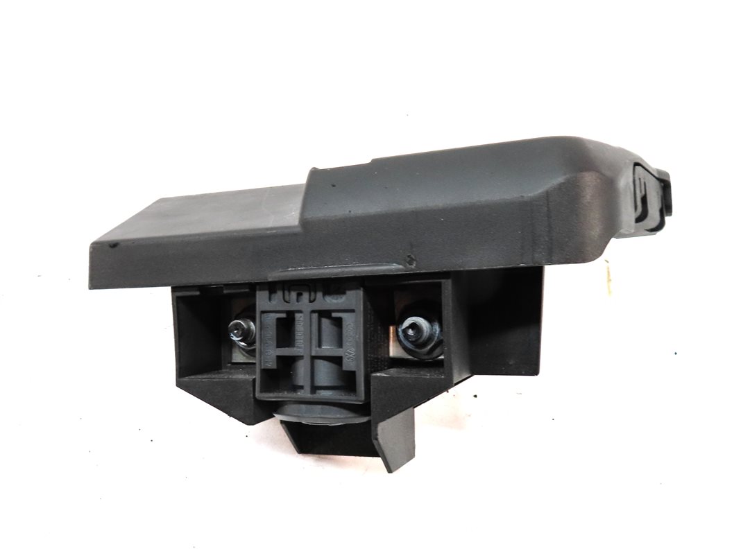Thumbnail 5: 11 AUDI A5 CONVERTIBLE B8 8T 2.0T POSITIVE BATTERY TERMINAL OVERLOAD PROTECTION