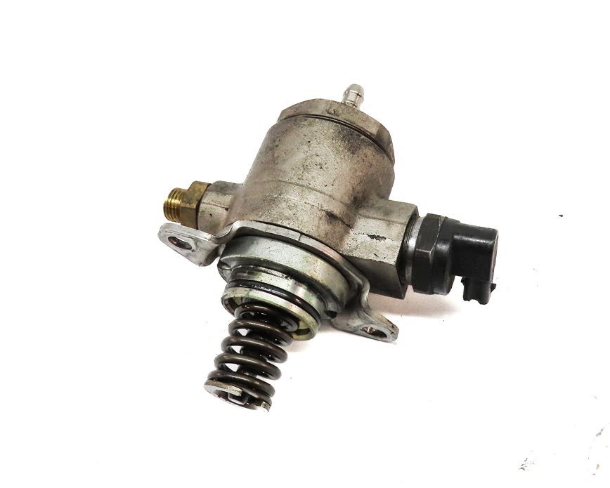 Thumbnail 6: 2009-2012 AUDI A4 A5 Q5 (B8 8K 8R 8T) 2.0T TURBO ENGINE HIGH PRESSURE FUEL PUMP