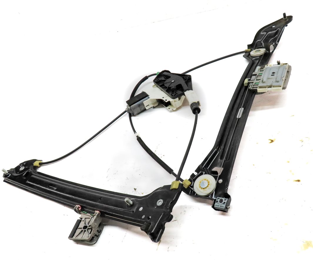 Thumbnail 3: 10-17 AUDI A5 RS5 S5 (B8 8T) CONVERTIBLE RIGHT PASSENGER WINDOW REGULATOR MOTOR