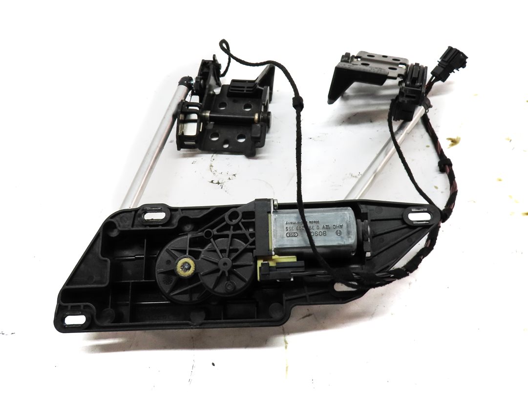 Thumbnail 4: 2011 AUDI A5 (B8 8T) CONVERTIBLE TOP LEFT & RIGHT LOCK LATCH w/MOTOR SET/3