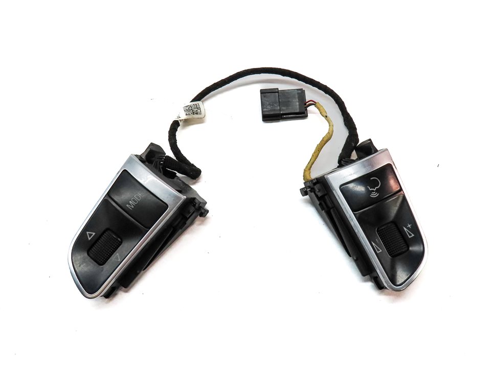 Thumbnail 2: 2011 AUDI A5 CONVERTIBLE (B8 8T) STEERING WHEEL MODE PHONE AUDIO SWITCH SET/2