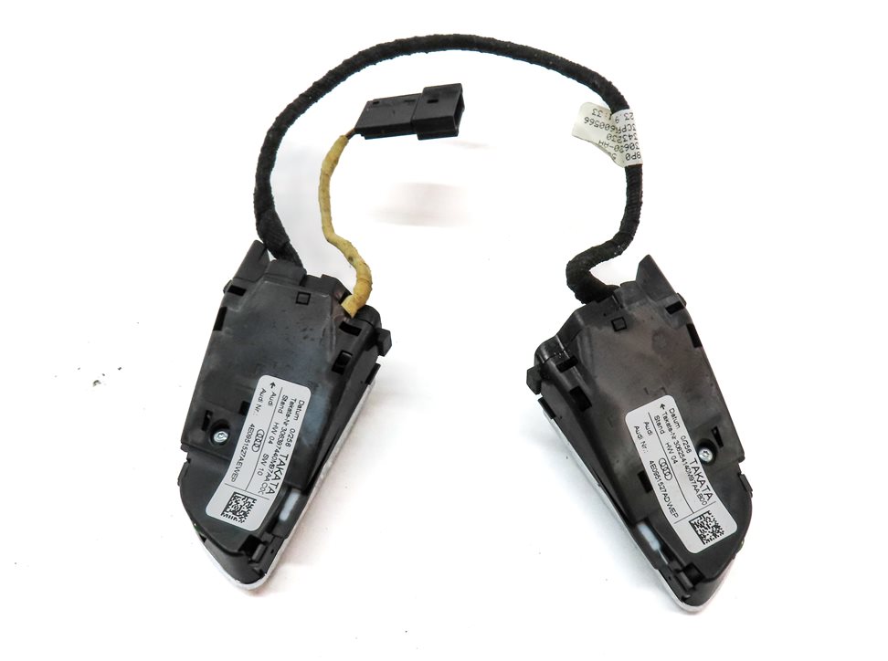 Thumbnail 5: 2011 AUDI A5 CONVERTIBLE (B8 8T) STEERING WHEEL MODE PHONE AUDIO SWITCH SET/2