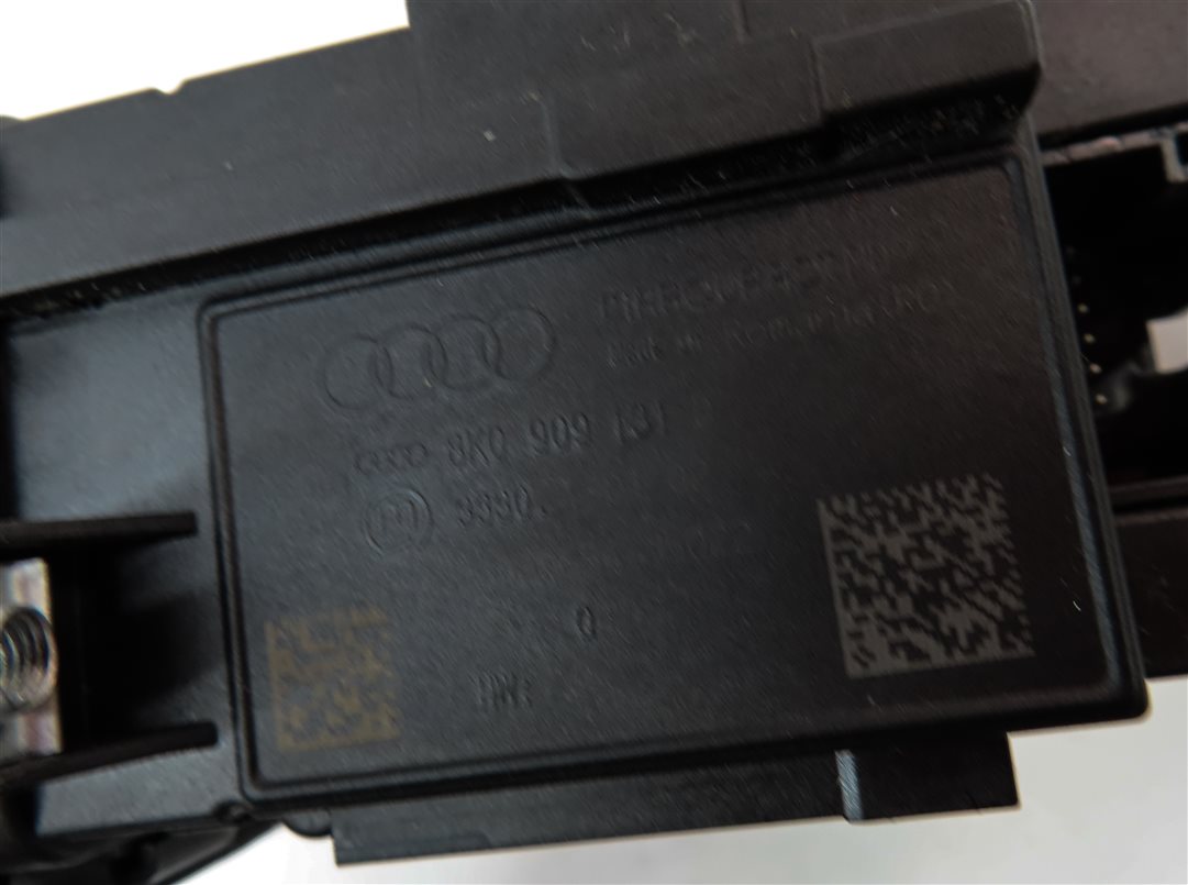 Thumbnail 19: 2011 AUDI A5 B8 8T 2.0L TURBO CAEB ENGINE ECM BCM IMMOBILIZER MODULE SET