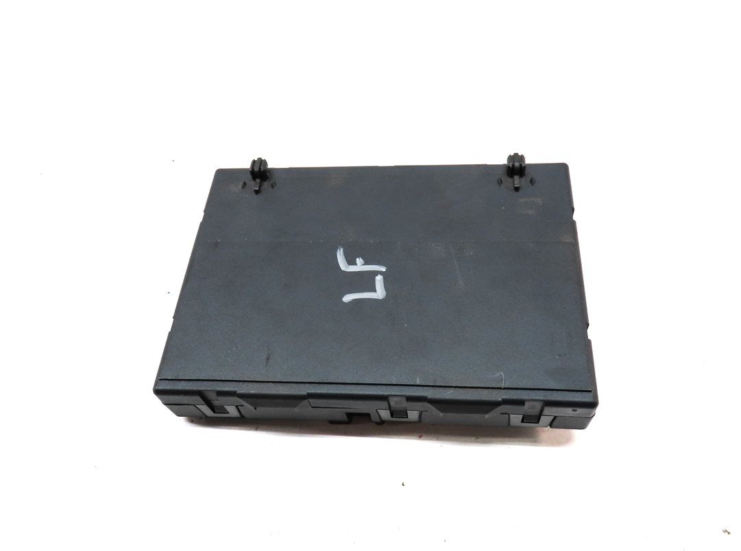 Thumbnail 5: 10-17 AUDI A5 B8 8T FRONT LEFT OR RIGHT MEMORY (NON SPORT) SEAT CONTROL MODULE