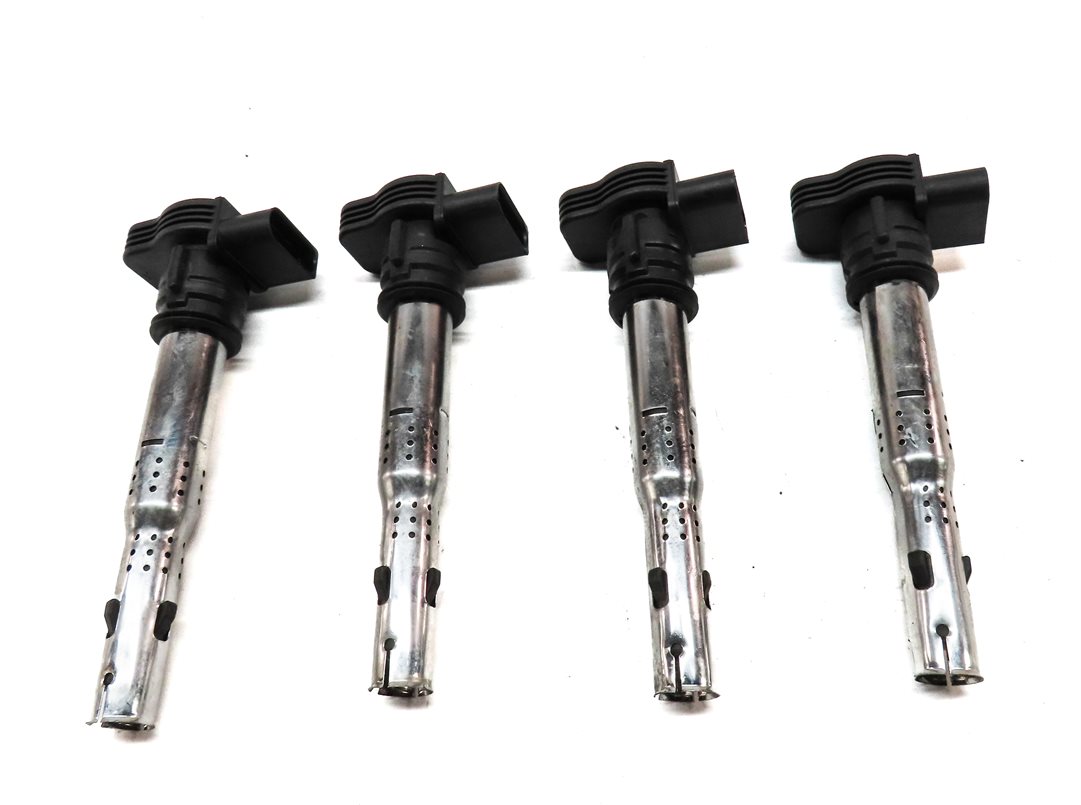 Thumbnail 4: 2011 AUDI A5 CONVERTIBLE (B8 8T) 2.0L TURBO (CAEB) ENGINE IGNITION COIL SET/4