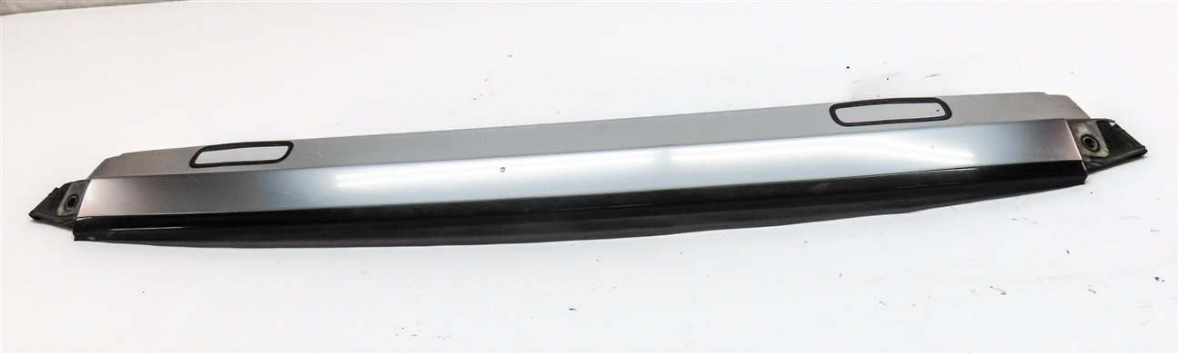 Thumbnail 2: 2011 AUDI A5 CONVERTIBLE (B8 8T) UPPER FRONT WINDSHIELD WINDOW TRIM (ALUMINUM)