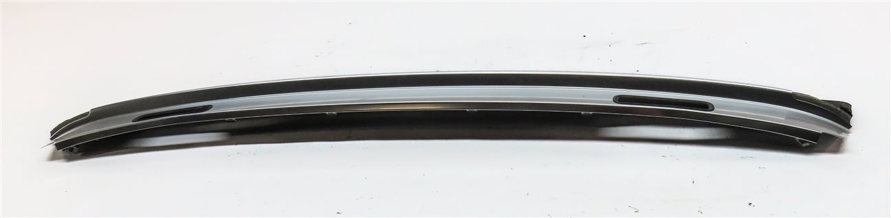 Thumbnail 4: 2011 AUDI A5 CONVERTIBLE (B8 8T) UPPER FRONT WINDSHIELD WINDOW TRIM (ALUMINUM)