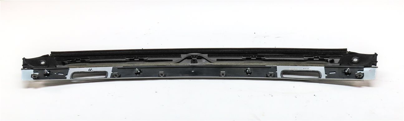 Thumbnail 6: 2011 AUDI A5 CONVERTIBLE (B8 8T) UPPER FRONT WINDSHIELD WINDOW TRIM (ALUMINUM)