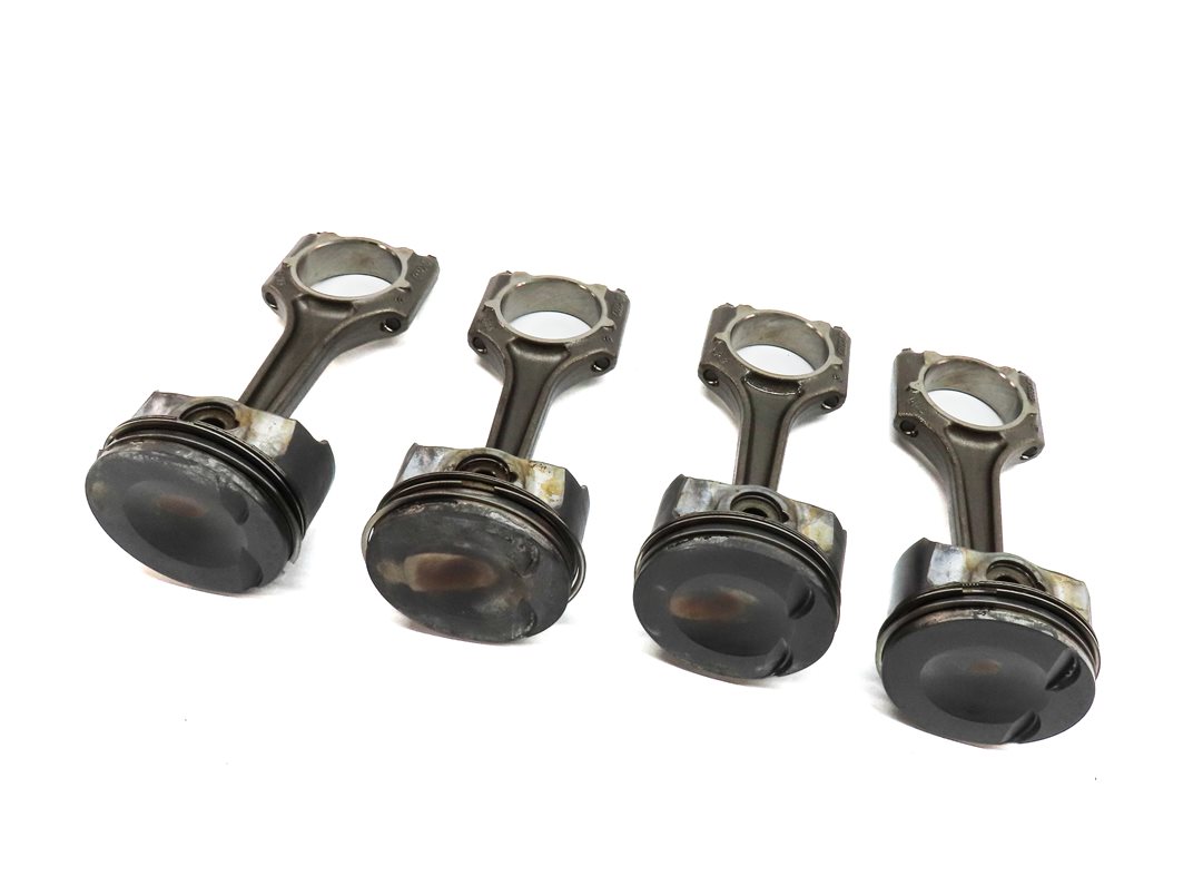 Thumbnail 1: 09-11 AUDI A4 A5 Q5 (B8 8K 8T 8R) 2.0L CAEB TURBO PISTON CONNECTING ROD SET/4
