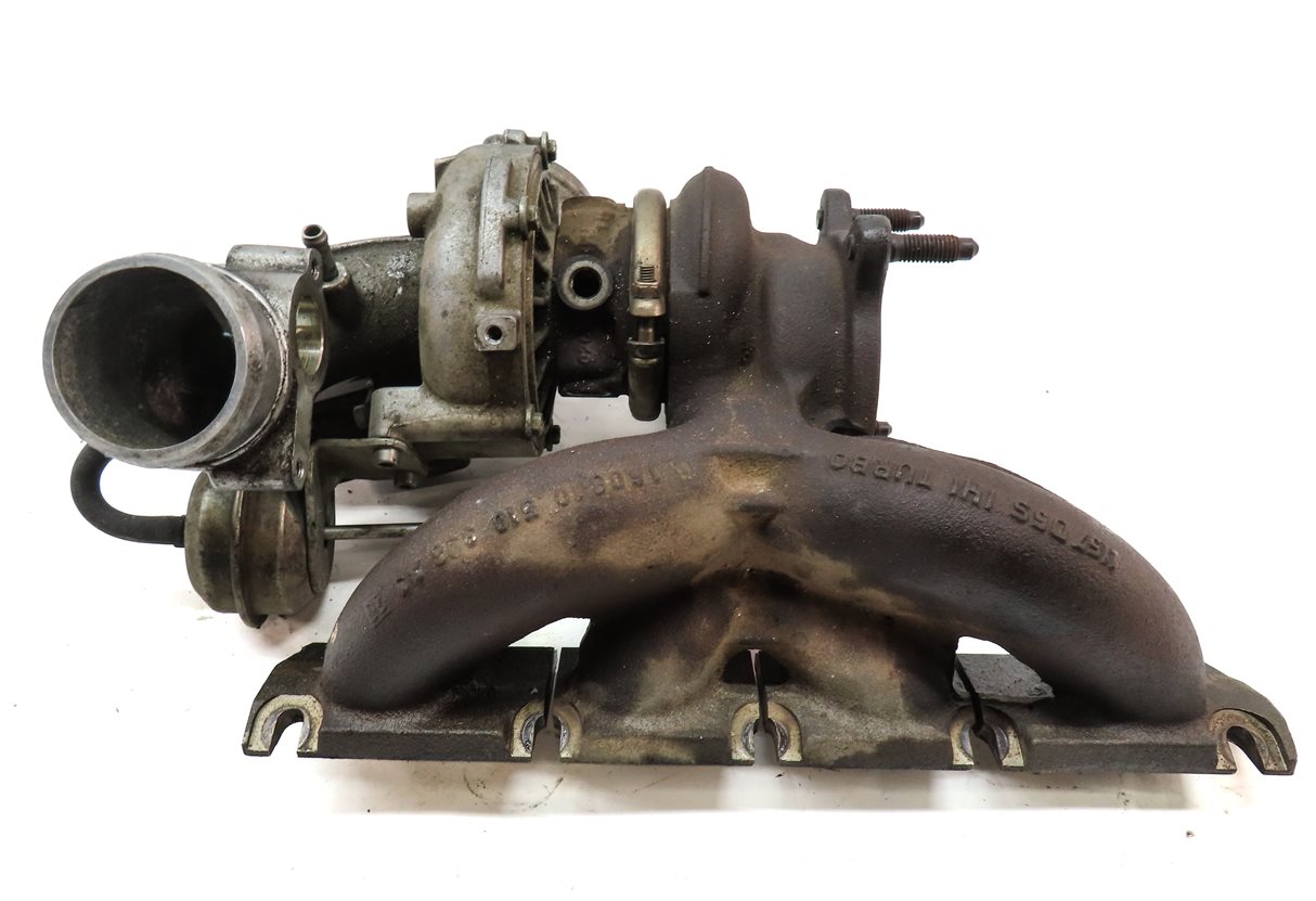 Thumbnail 5: 2009-2012 AUDI A4 A5 Q5 (B8 8K 8T 8R) 2.0T TURBO ENGINE TURBOCHARGER w/ MANIFOLD