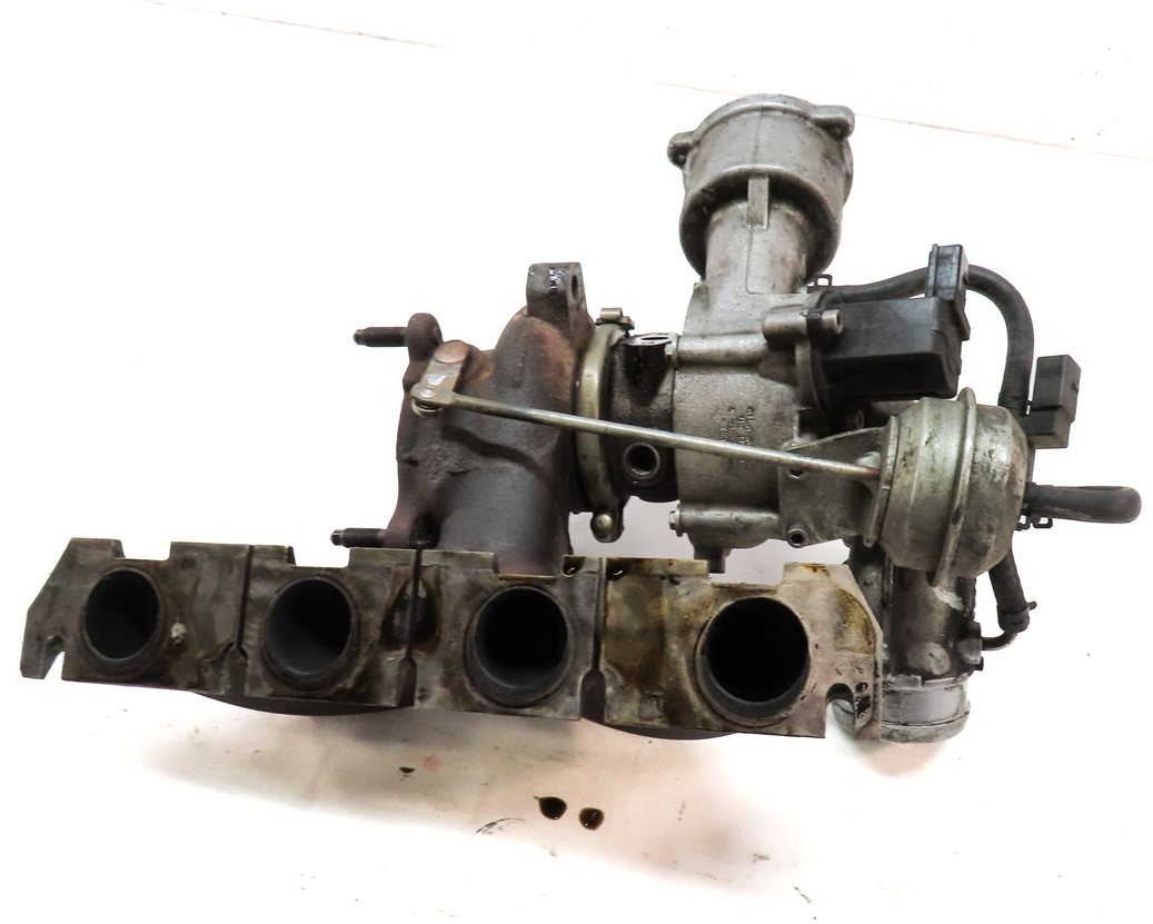 Thumbnail 7: 2009-2012 AUDI A4 A5 Q5 (B8 8K 8T 8R) 2.0T TURBO ENGINE TURBOCHARGER w/ MANIFOLD