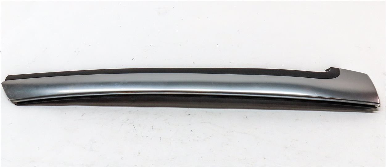 Thumbnail 5: 2011 AUDI A5 CONVERTIBLE (B8 8T) FRONT LEFT DRIVER WINDSHIELD TRIM PANEL