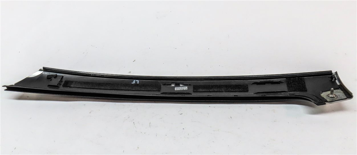 Thumbnail 7: 2011 AUDI A5 CONVERTIBLE (B8 8T) FRONT LEFT DRIVER WINDSHIELD TRIM PANEL