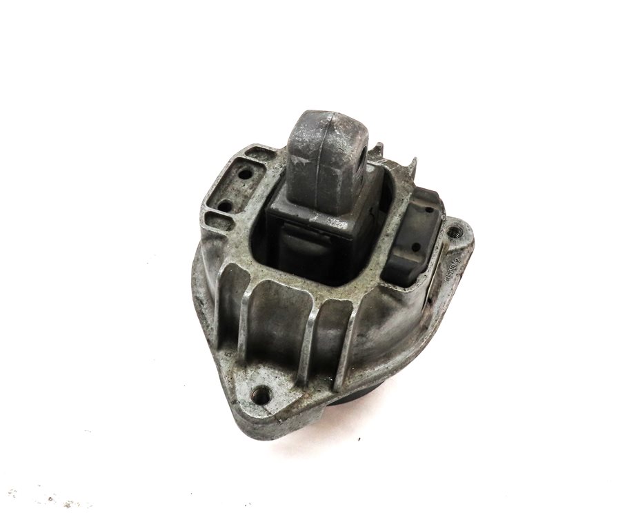 13 BMW 650i GRAN COUPE F06 4.4L N63 FRONT RIGHT PASSENGER ENGINE MOTOR MOUNT