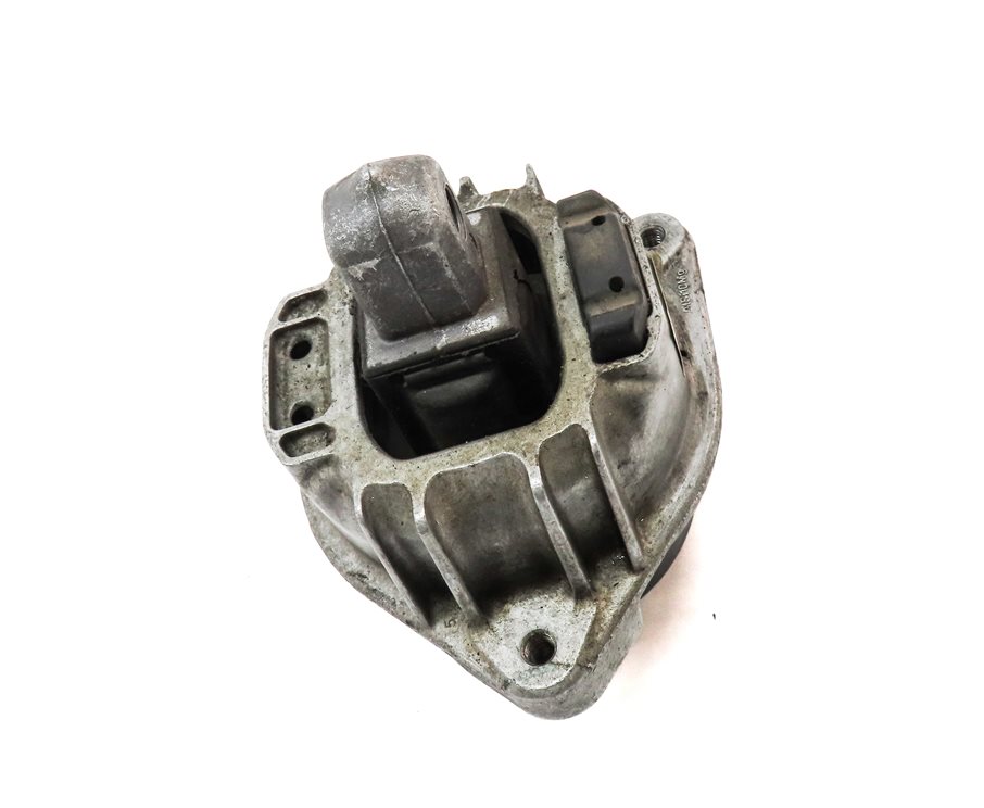 Thumbnail 3: 13 BMW 650i GRAN COUPE F06 4.4L N63 FRONT RIGHT PASSENGER ENGINE MOTOR MOUNT