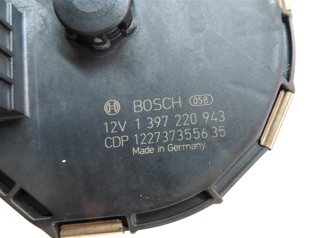 Thumbnail 6: 2013 BMW 650i GRAN COUPE (F06) FRONT WINDSHIELD WIPER MOTOR