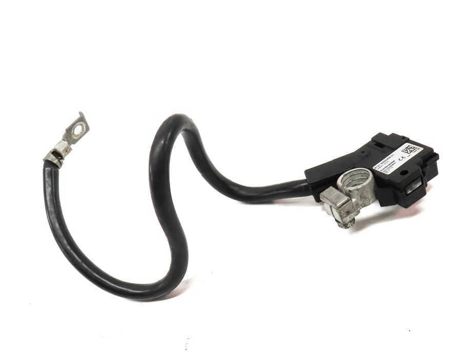 Thumbnail 3: 13 BMW 650i GRAN COUPE (F06) 4.4L (N63) ENGINE NEGATIVE BATTERY CABLE TERMINAL