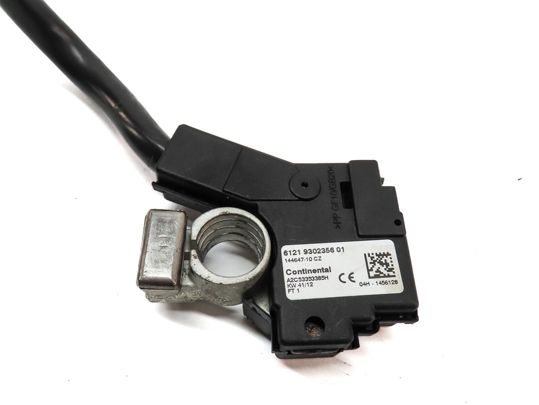 Thumbnail 5: 13 BMW 650i GRAN COUPE (F06) 4.4L (N63) ENGINE NEGATIVE BATTERY CABLE TERMINAL