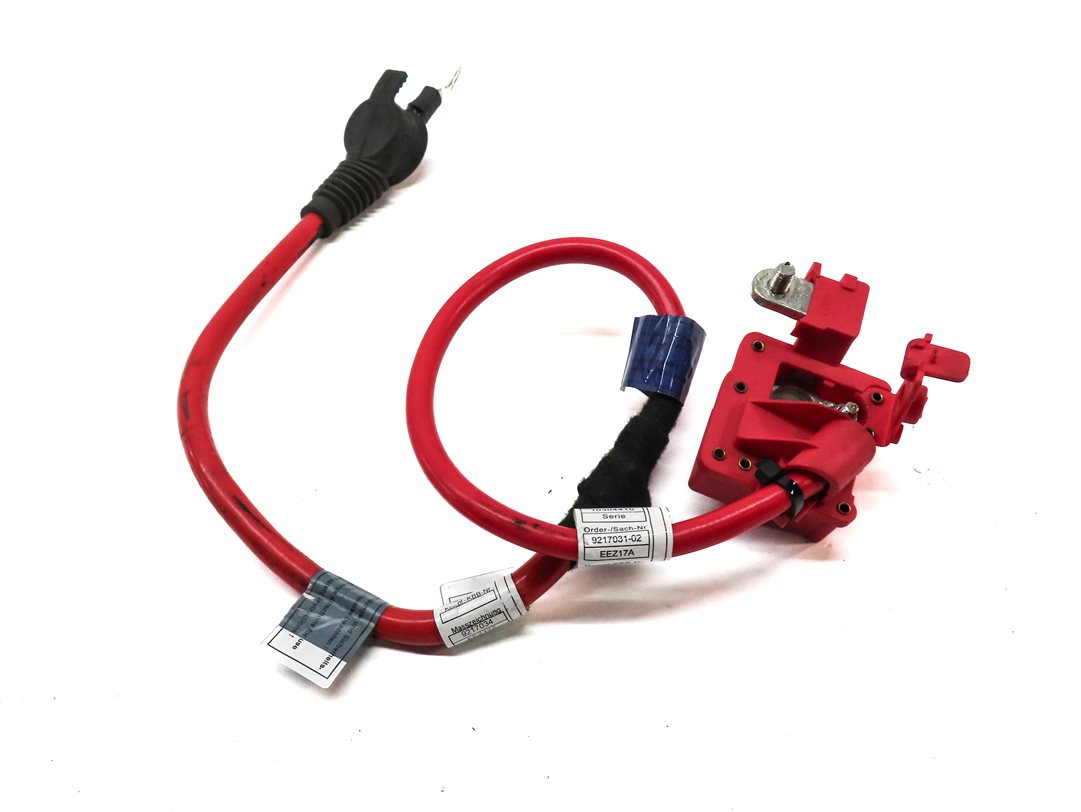 Thumbnail 4: 13 BMW 650i GRAN COUPE (F06) 4.4L (N63) ENGINE POSITIVE BATTERY CABLE TERMINAL