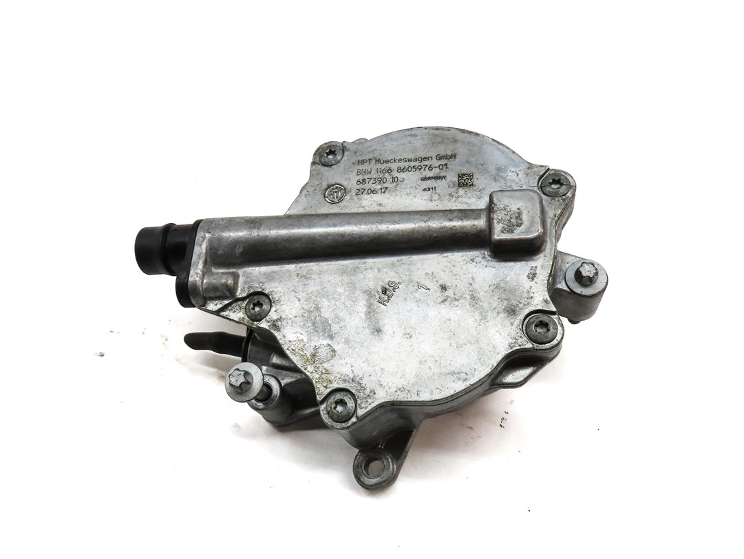 Thumbnail 5: 2010-2017 BMW 550i 650i 750i M5 M6 X5 X6 4.4L V8 TWIN TURBO BRAKE VACUUM PUMP