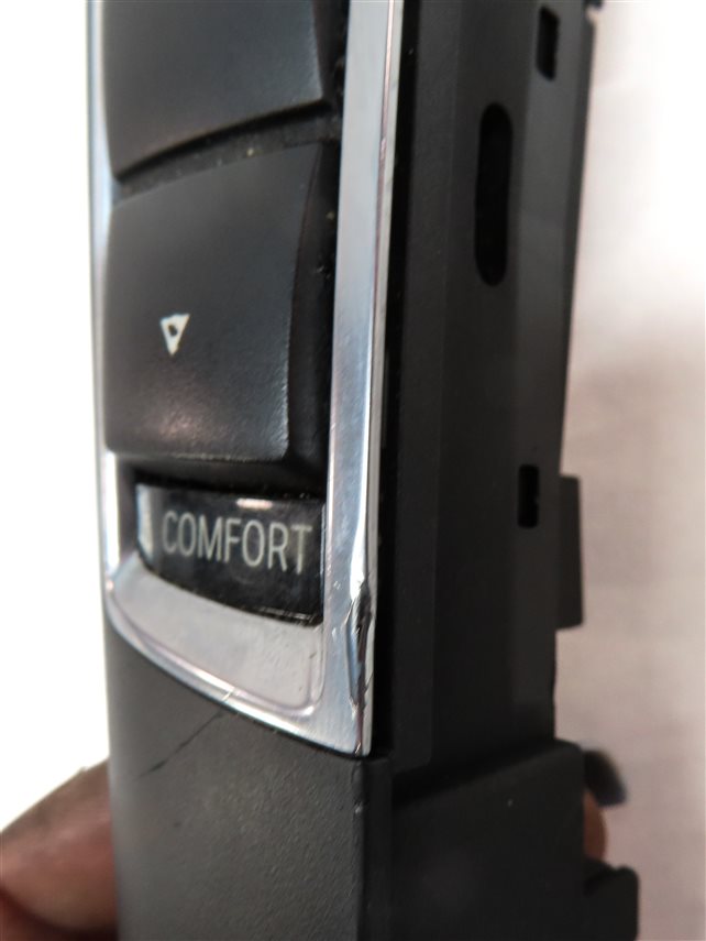Thumbnail 8: 2013 BMW 650i GRAN COUPE (F06) PARK ASSIST DISTANCE PDC TRACTION CONTROL SWITCH