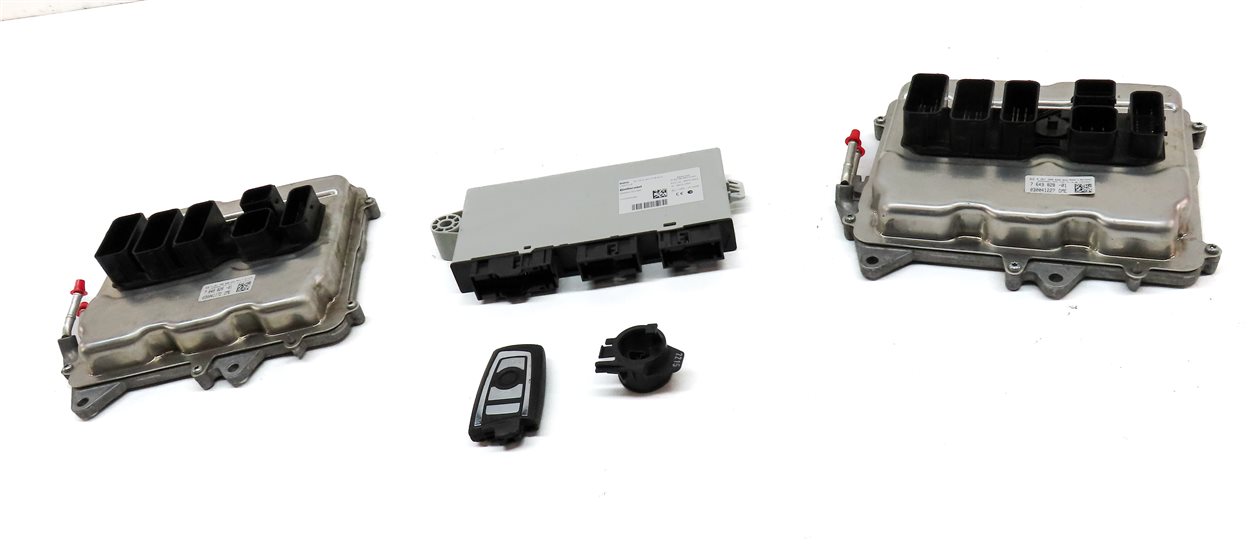 Thumbnail 2: 13 BMW 550iGT 750i ALPINA B7 13-14 650i 4.4L N63 TURBO DME CAS4 MODULE SET/5