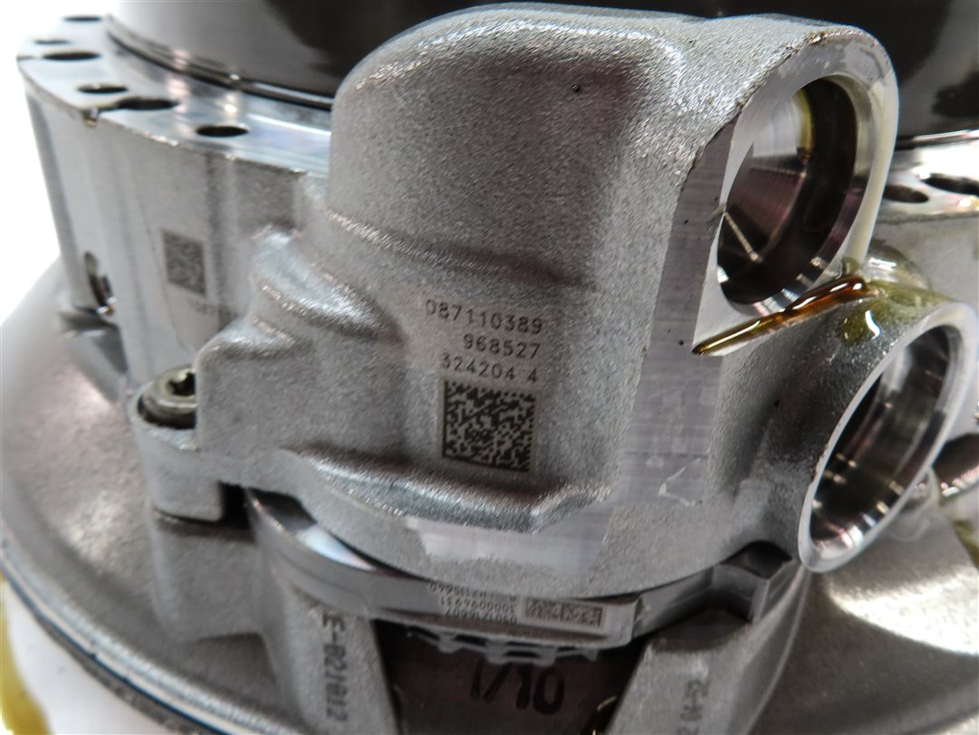 Thumbnail 7: 13-19 BMW 550i 550iGT 650i 750i (F01 F02 F10) RWD 8HP70 TRANSMISSION OIL PUMP