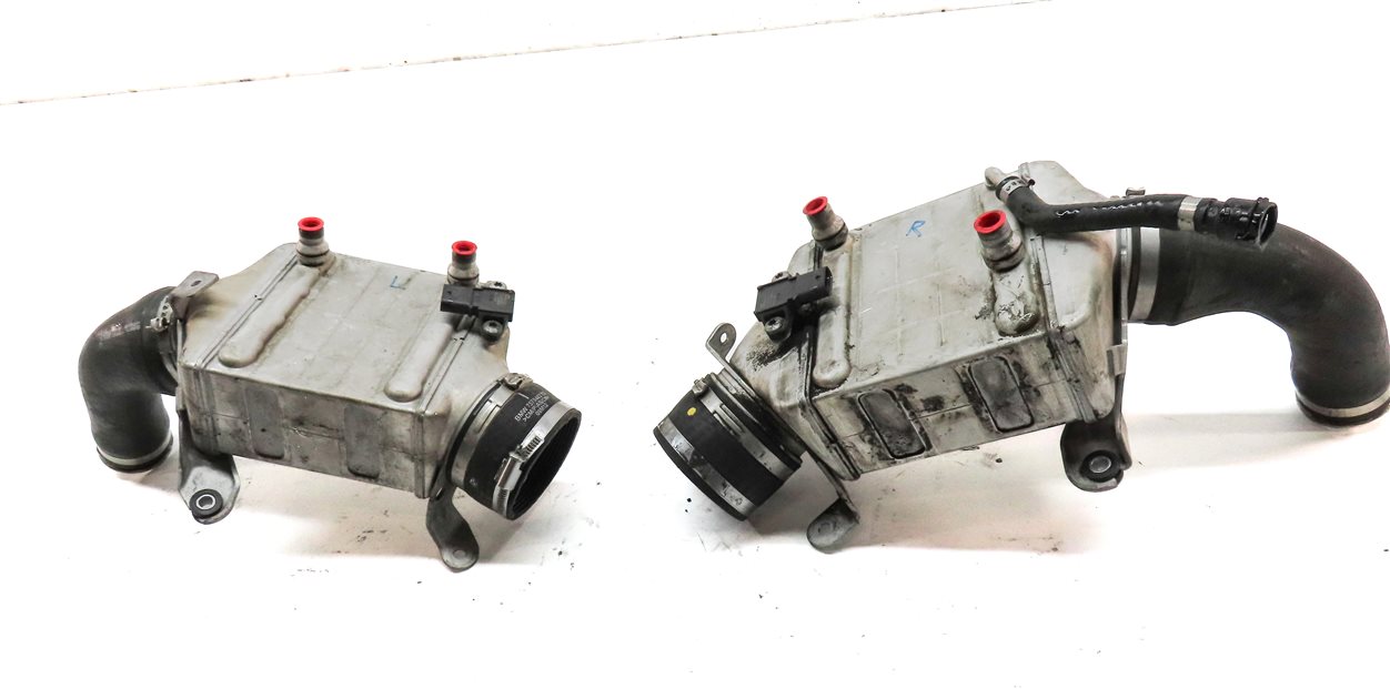 Thumbnail 2: 2009-2018 550i 650i 750i X5 X6 (F01 F10 E70 E71) 4.4L TWIN TURBO INTERCOOLER SET