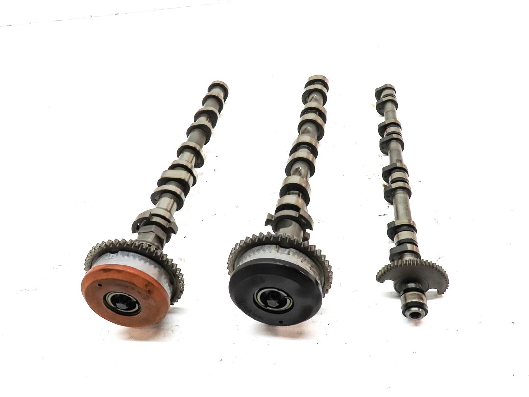 Thumbnail 2: 13-19 BMW 550i 650i 750i X5 X6 4.4L N63 LEFT CYLINDER HEAD CAMSHAFT SET/3