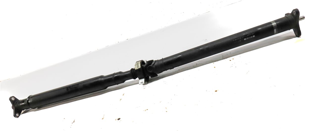 Thumbnail 3: 2012-2019 BMW 550i 650i GRAN COUPE F06 F10 RWD REAR DRIVESHAFT DRIVE LINE SHAFT