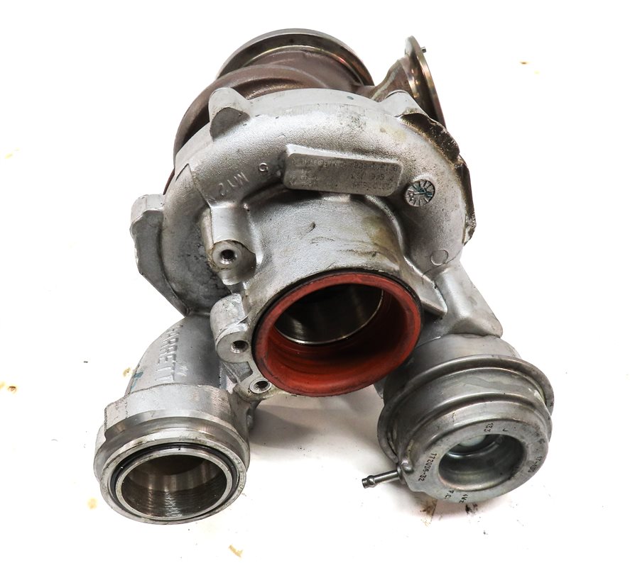 Thumbnail 2: 2013-2019 BMW 550i 550iGT 650i 750i X5 X6 4.4L N63 ENGINE LEFT TURBOCHARGER
