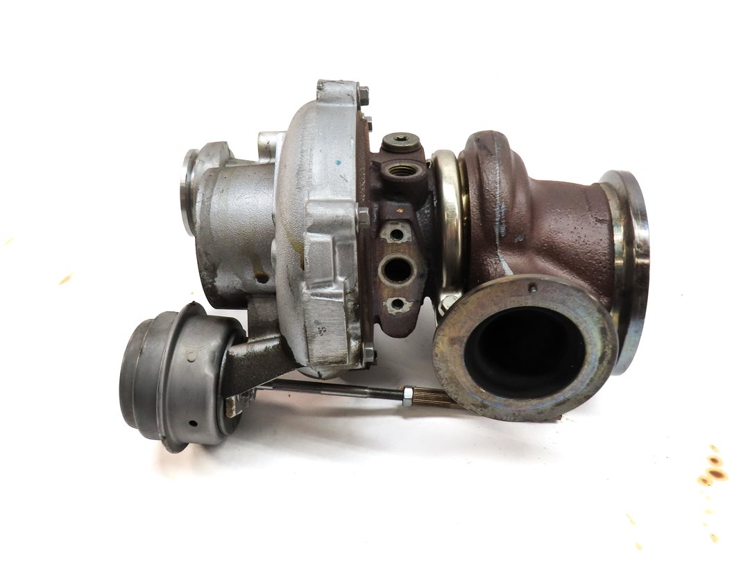 Thumbnail 4: 2013-2019 BMW 550i 550iGT 650i 750i X5 X6 4.4L N63 ENGINE RIGHT TURBOCHARGER