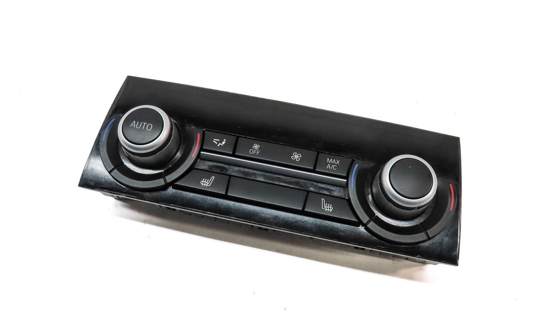 2010-2019 BMW 528i 535i 550i 740i 750i 760i (F01 F06 F10) REAR TEMPERATURE PANEL