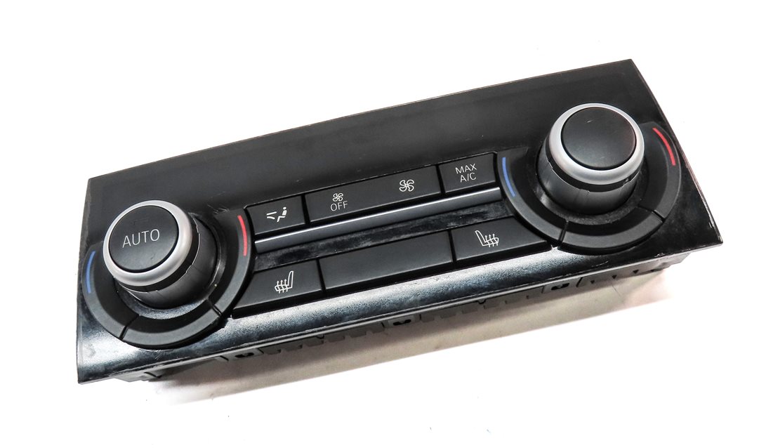 Thumbnail 4: 2010-2019 BMW 528i 535i 550i 740i 750i 760i (F01 F06 F10) REAR TEMPERATURE PANEL