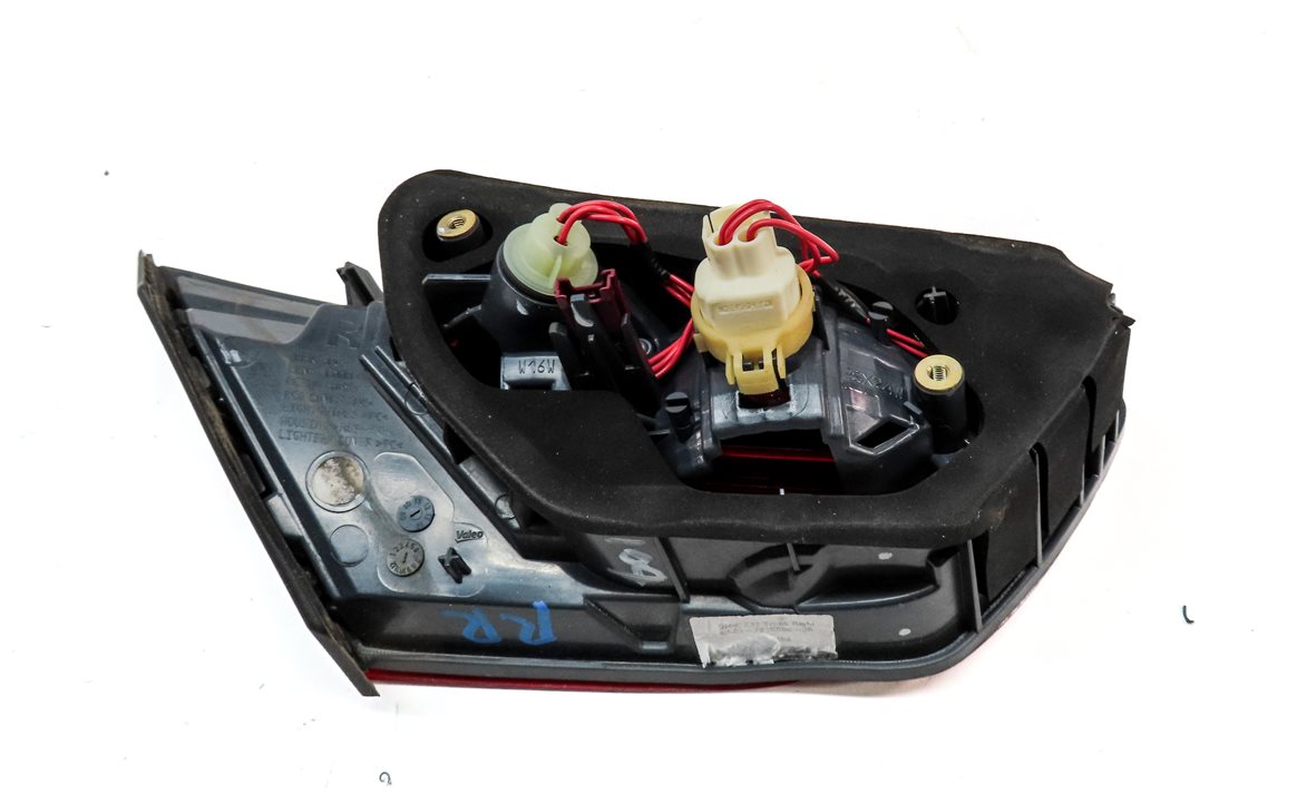 Thumbnail 5: 12-19 BMW 640i 650i M6 ///M (F06 F12 F13) RIGHT PASSENGER TAILLIGHT LIGHT LAMP