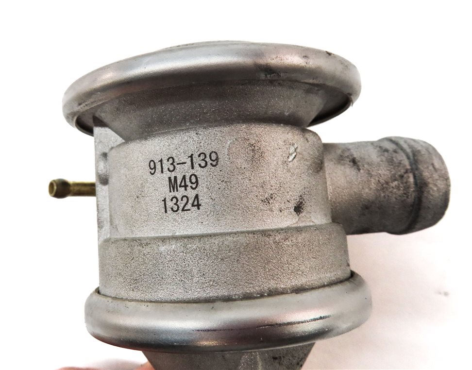 Thumbnail 7: 2003 BMW 325Ci CONVERTIBLE (E46) 2.5L (M54) ENGINE  EGR EXHAUST CHECK VALVE
