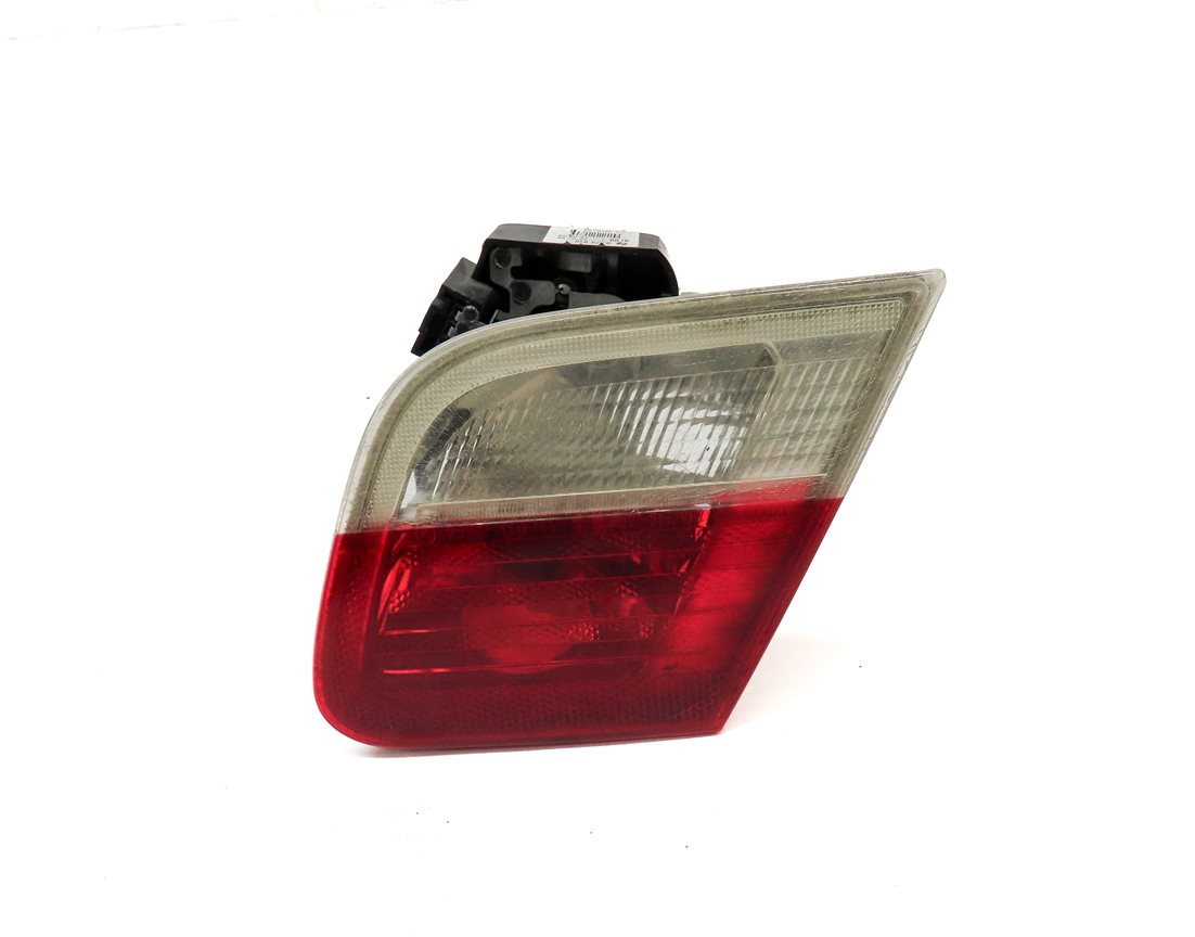 Thumbnail 2: 00-03 3 SERIES COUPE CONVERTIBLE E46 REAR RIGHT INNER TAILLIGHT TAIL LIGHT LAMP